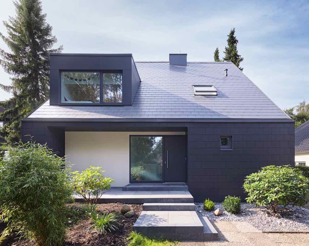 KAHDEN 1